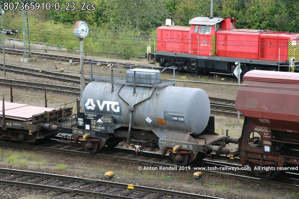 807365910-0_23_Zcs.jpg